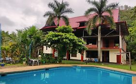 Paraiso Inn